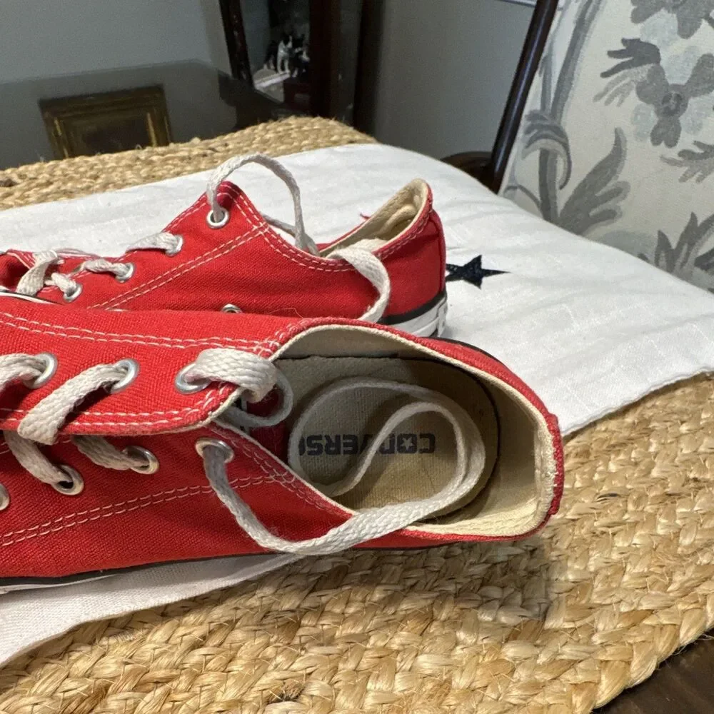 Converse All Star Red/White Unisex Kids Low Top Canvas Lace-Up Sneaker US 2.5